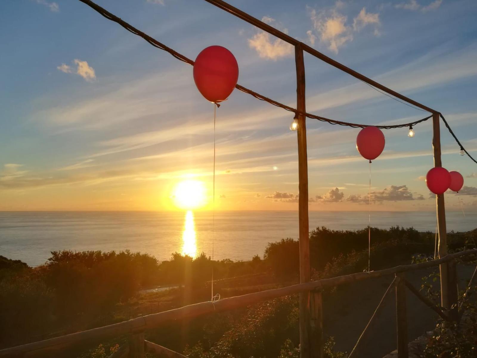Borgo Rosso Di Sera Resort San Lucido Dış mekan fotoğraf