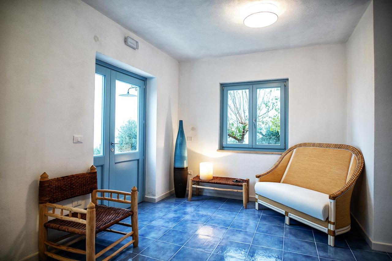 Borgo Rosso Di Sera Resort San Lucido Dış mekan fotoğraf