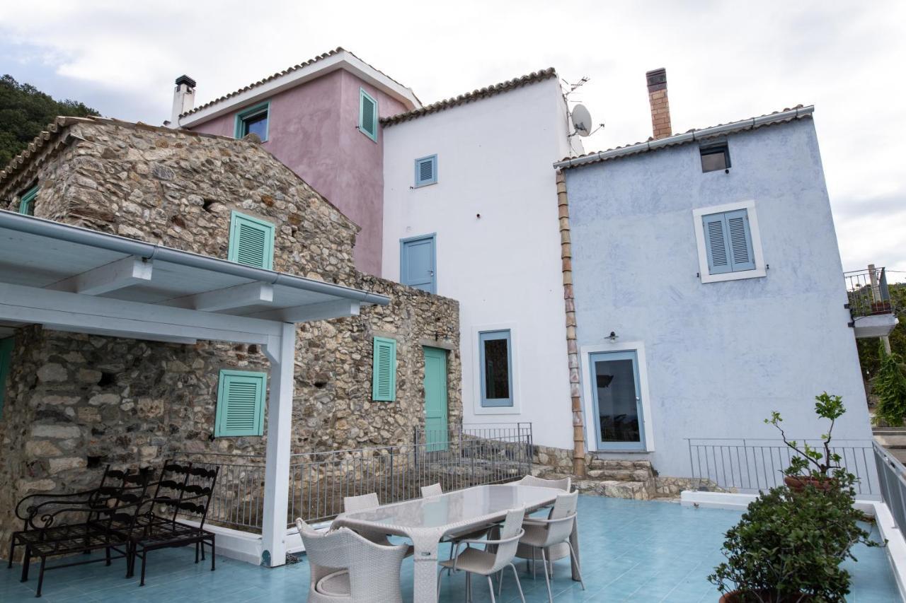 Borgo Rosso Di Sera Resort San Lucido Dış mekan fotoğraf