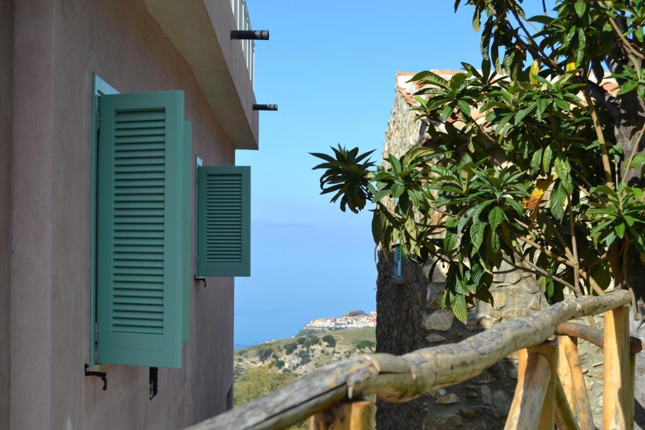 Borgo Rosso Di Sera Resort San Lucido Dış mekan fotoğraf